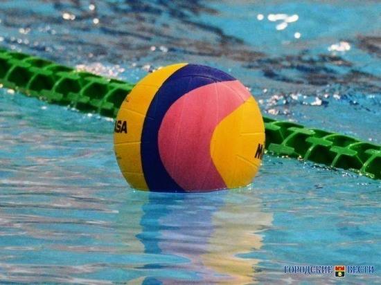 Волгоградские ватерполистки с победы стартовали во втором туре чемпионата России