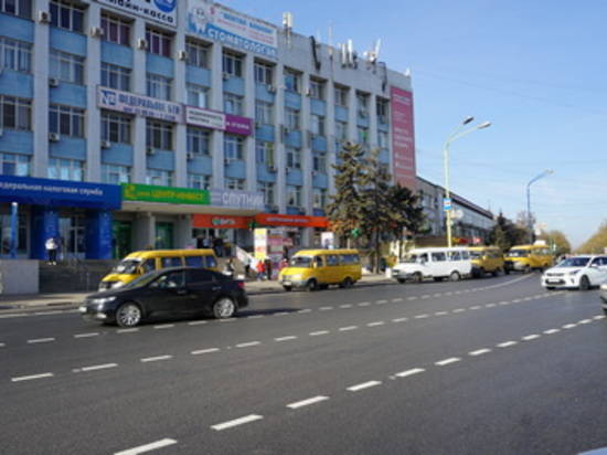 В Волжском на площади Свердлова появится разметка из термопластика