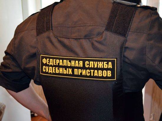 В Волгоградской области очередной должник лишился иномарки за долги по алиментам