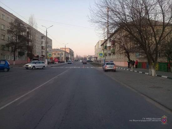 Водитель иномарки в Урюпинском районе сбил малыша у детсада и скрылся с места аварии
