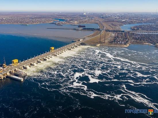 В Волгограде в третий раз за 60 лет случился осенний паводок