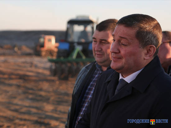 Развитие АПК: Андрей Бочаров проведет встречу с аграриями области