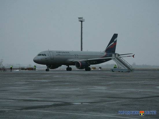 Из-за тумана в аэропорту Волгограда задерживают и отменяют рейсы