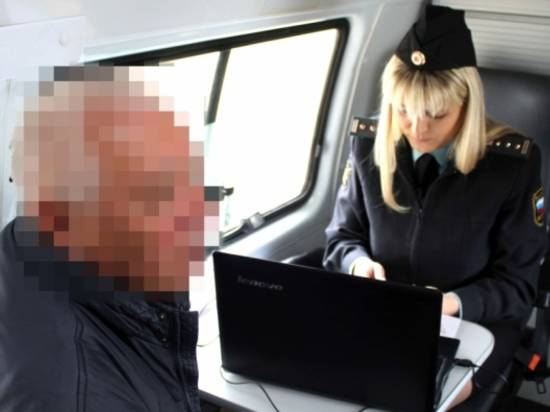 Под Волгоградом приставы во время рейда изъяли машину у должника