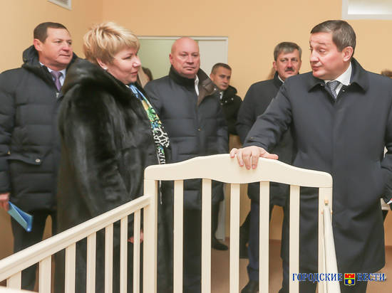 Андрей Бочаров проинспектировал  строительство нового детсада в Дзержинском районе Волгограда