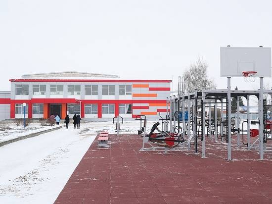 Андрей Бочаров проинспектировал в Киквидзенском районе проекты благоустройства территорий