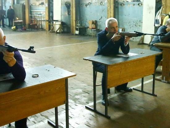 Чиновники Волгоградской области выявили чемпионов по пулевой стрельбе, дартсу и бильярду