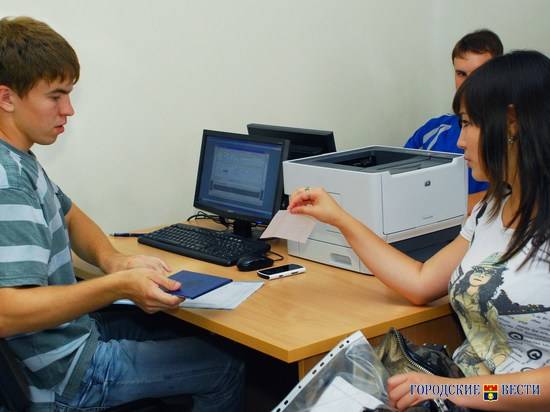 В Волгограде детям-сиротам определиться с профессией помогает особая программа