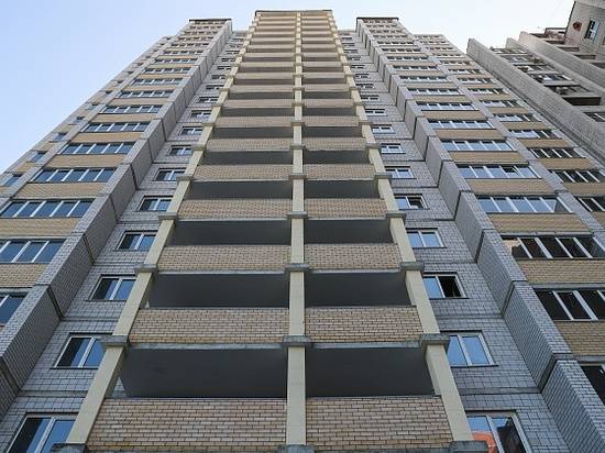В Волгоградской области решают проблемы дольщиков, привлекая инвесторов для достройки многоэтажек