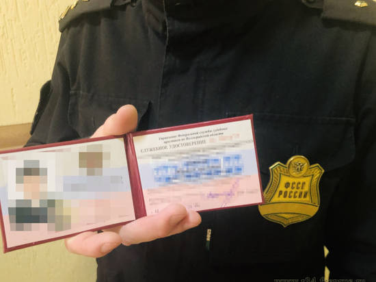 К волгоградцам под видом приставов приходят мошенники