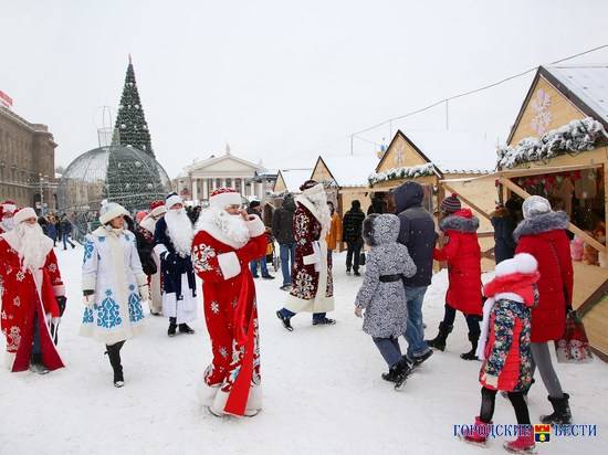 «Волшебник новогоднего города» ждет юных волгоградцев в Царицынском парке в январские каникулы