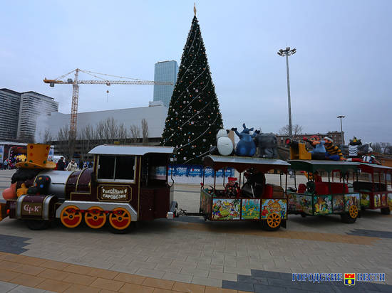 В Волгограде открылась «площадка новогоднего настроения»