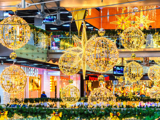 В Волгограде отметили победителей конкурса самых красивых витрин