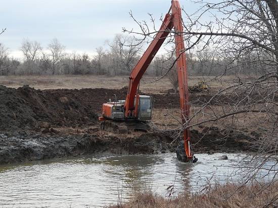 В Волгоградской области расчистят реку Арчеда
