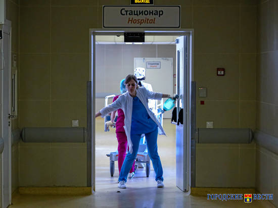 Волгоградская школьница после Послания президента передумала поступать "на иняз"