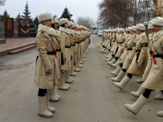 Регулировщицы в военной ретро-форме появятся на дорогах Волгограда 2 февраля