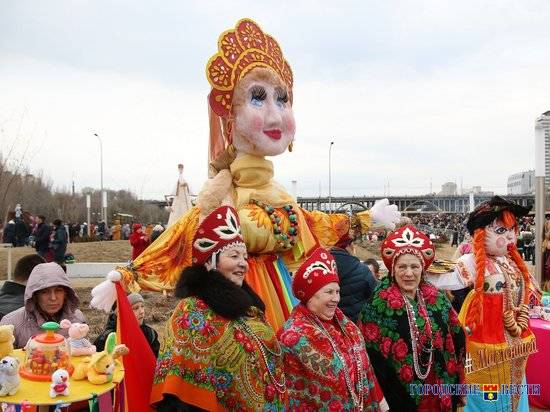 1 марта Волгоград проводит зиму на веселой  «Широкой Масленице»