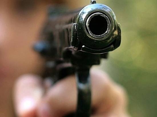 В Волгоградской области полицейским пришлось стрелять по колесам, чтобы остановить лихача