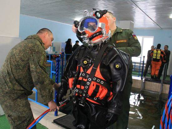 В Волгоградской области проходят подготовку более 100 военных водолазов