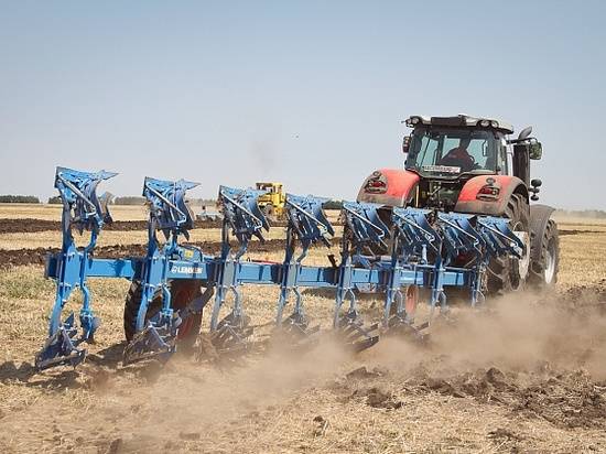 Волгоградские аграрии готовятся к весенне-полевым работам