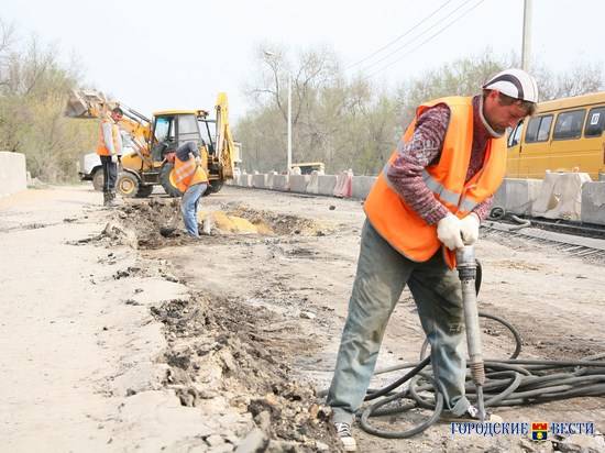 В Волгоградской области начались работы на объектах дорожного строительства