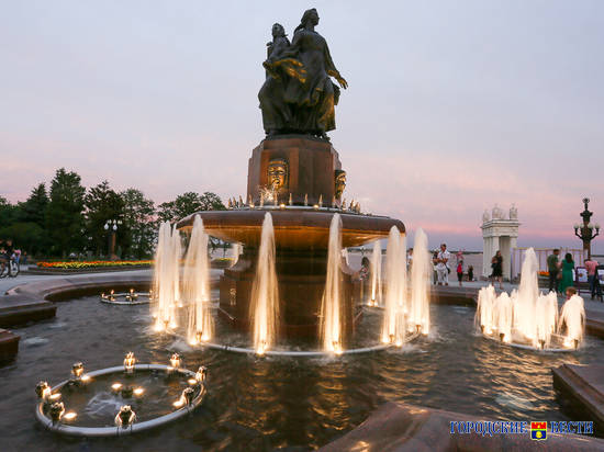 В Волгограде фонтаны готовят к летнему сезону
