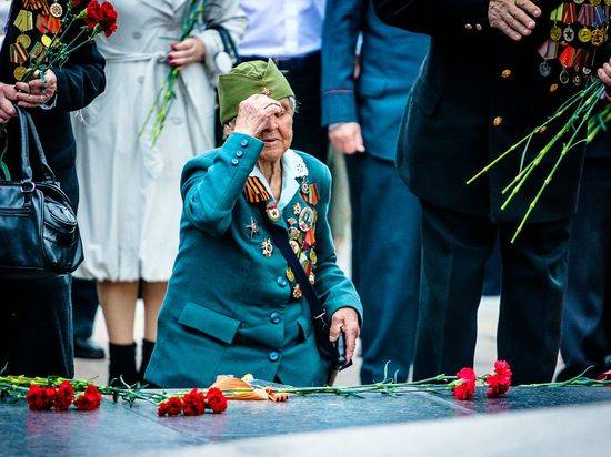 Горьковка приглашает на виртуальную фотовыставку к 75-летию Победы