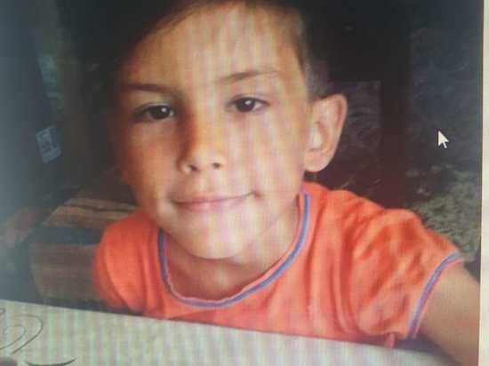 В поселке Октябрьский Волгоградской области пропал 9-летний мальчик