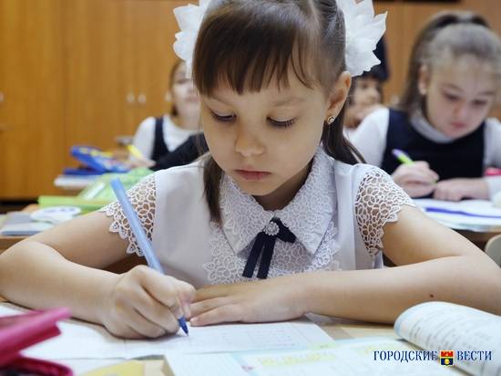 В волгоградских школах могут отменить общие перемены