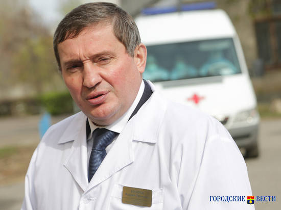 Андрей Бочаров: "В Камышине построят специализированную площадку для санитарной авиации"
