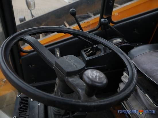 В Волгоградской области полицейские задержали пьяного угонщика трактора