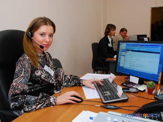 Две трети волгоградцев и россиян хотели бы работать то в офисе, то дома