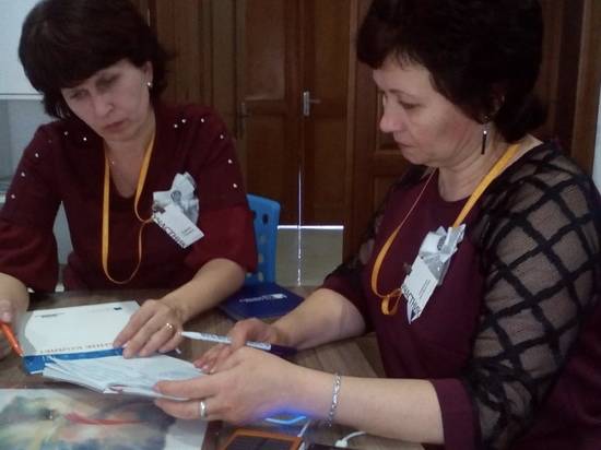 Учителя Волгоградской области стали победителями конкурса благотворительного фонда Сбербанка «Вклад в будущее» и АСИ