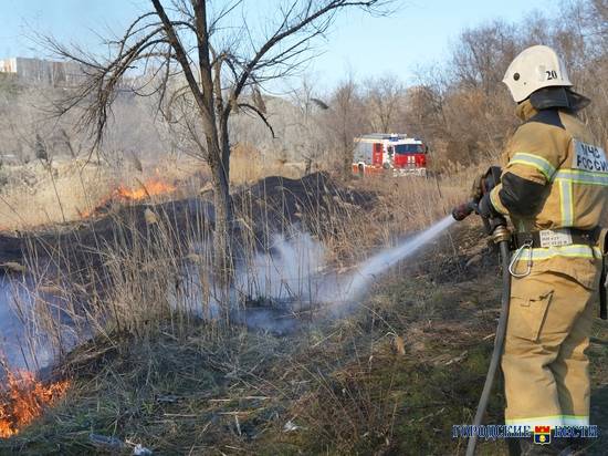 Чрезвычайная пожароопасность распространяется по Волгоградской области