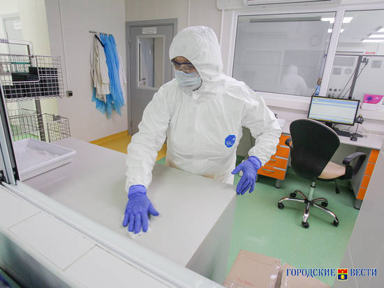 «А потом снова за работу»: волгоградские инфекционные госпитали ждет масштабная мойка