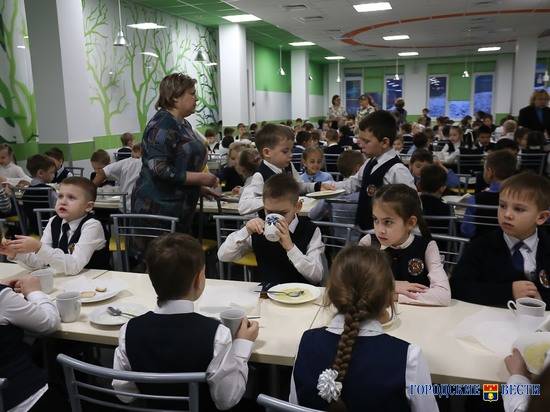 Школы Волгоградской области закупают ультрафиолетовые рециркуляторы воздуха