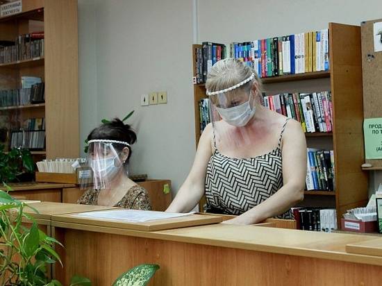 Сотрудники "Горьковки" разработали эксклюзивную защитную маску