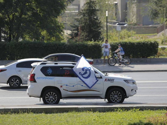 В Волгограде прибыл автопробег, посвящённые юбилею ВОВ