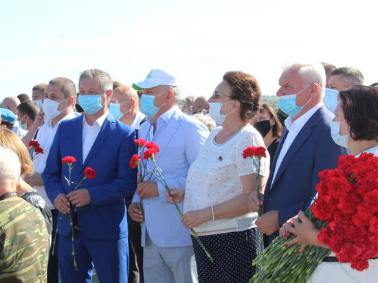 Сады Придонья почтили память защитников Сталинграда