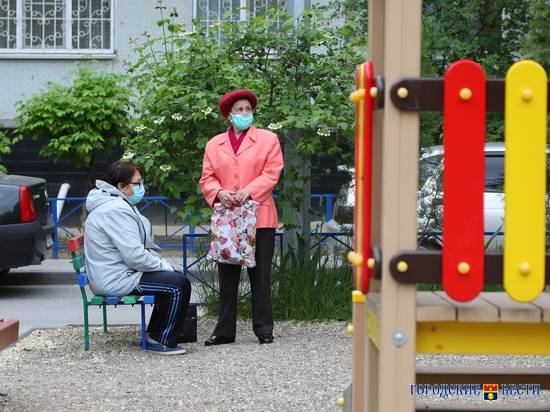 В Волгоградской области до 20 сентября продлили режим самоизоляции для пожилых