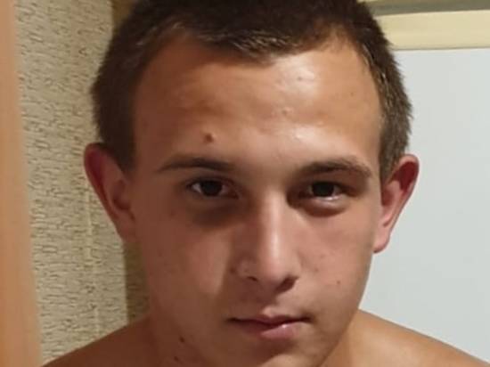 В Волжском почти месяц ищут пропавшего 18-летнего парня с родинкой на лице