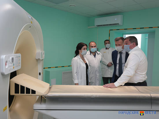 Андрей Бочаров оценил преображение Волгоградской областной больницы