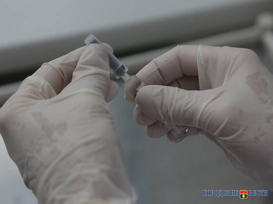 В Волгоградской области начинают ставить прививки от коронавируса