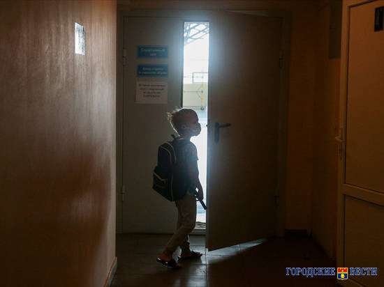 В Волгоградской области 33 ребенка заболели коронавирусом