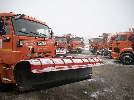 За сутки волгоградские дорожники израсходовали 207 тонн противогололедных материалов
