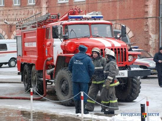 В Волгограде вспыхнул офис кондитерской фабрики
