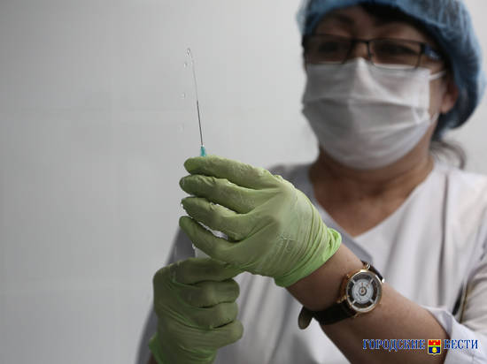 ВОЗ назвал вакцинацию от коронавируса важным дополнением к другим мерам