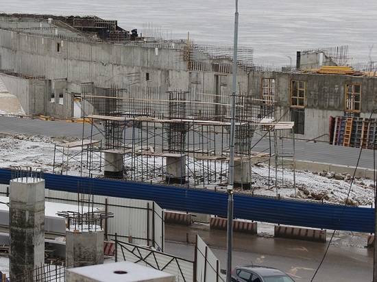 В Волгограде завершают бетонирование опор мостового перехода через Нулевую продольную