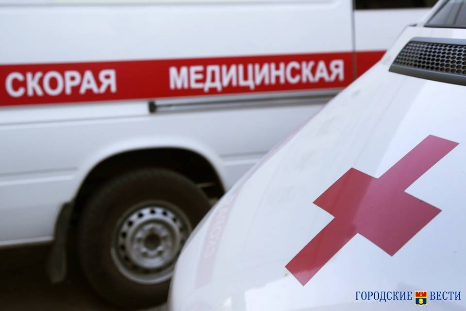 В Дзержинском районе Волгограда «ВАЗ-21099» сбил пешехода на «зебре»