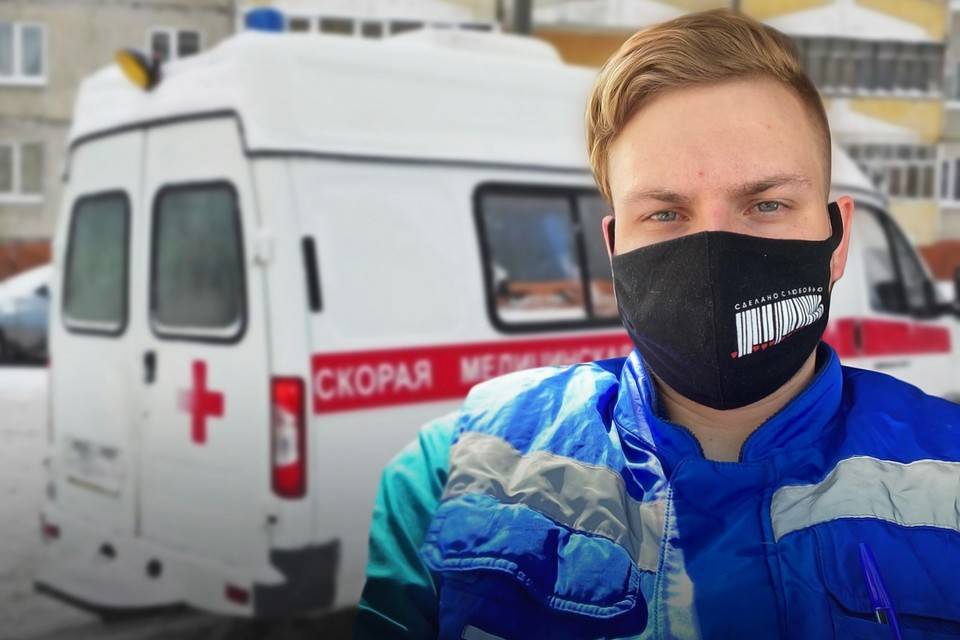 «Он явно целился мне в сердце»: волгоградский фельдшер рассказал о нападении вооруженного пациента
